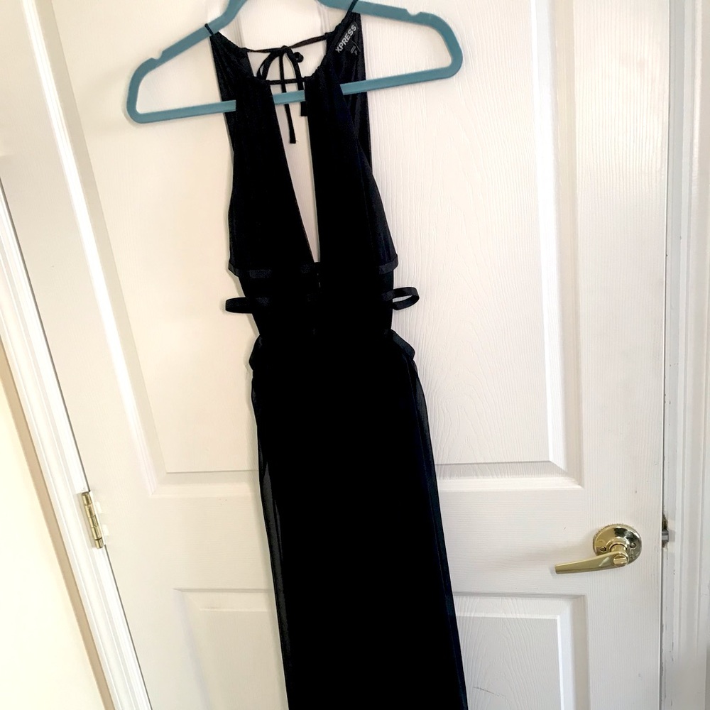 Chiffon Express Gown, Size XS.